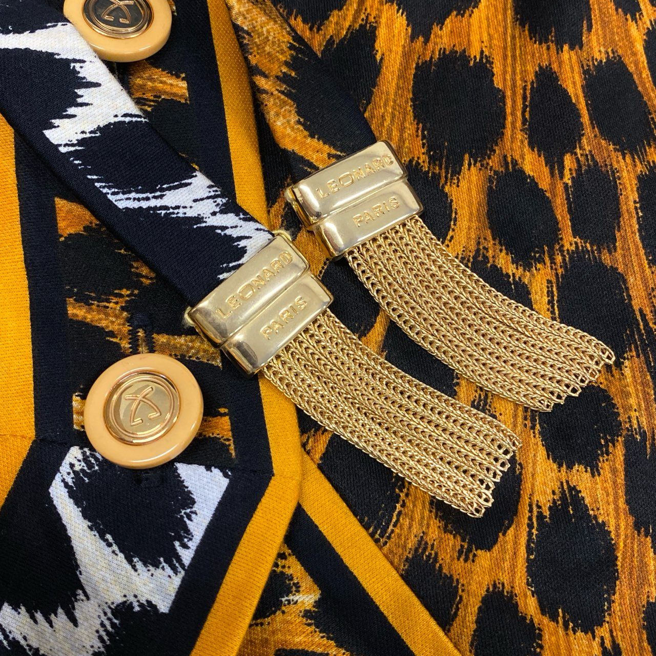 3k19《美品》 LEONARD FASHION レオナール セットアップスカート ノーカラージャケット タイトスカート アニマル柄 総柄 レディース 女性用 Ｍ マルチカラー コットン100％u02t