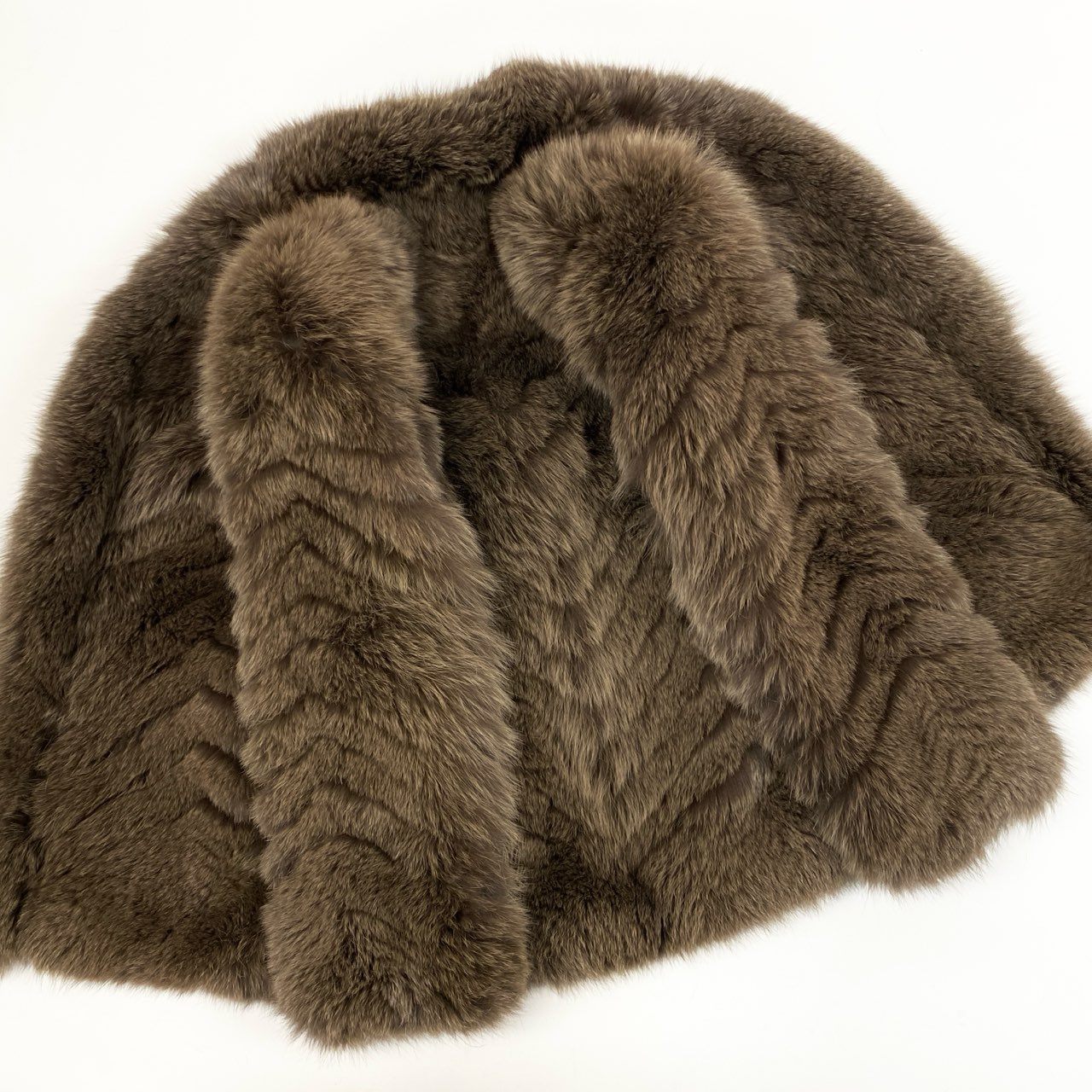 52k19 SAGA FOX サガフォックス 銀サガ 染め ブルーフォックス ファーコート 9 ブラウン 本毛皮 FOX FUR リアルファーt18r