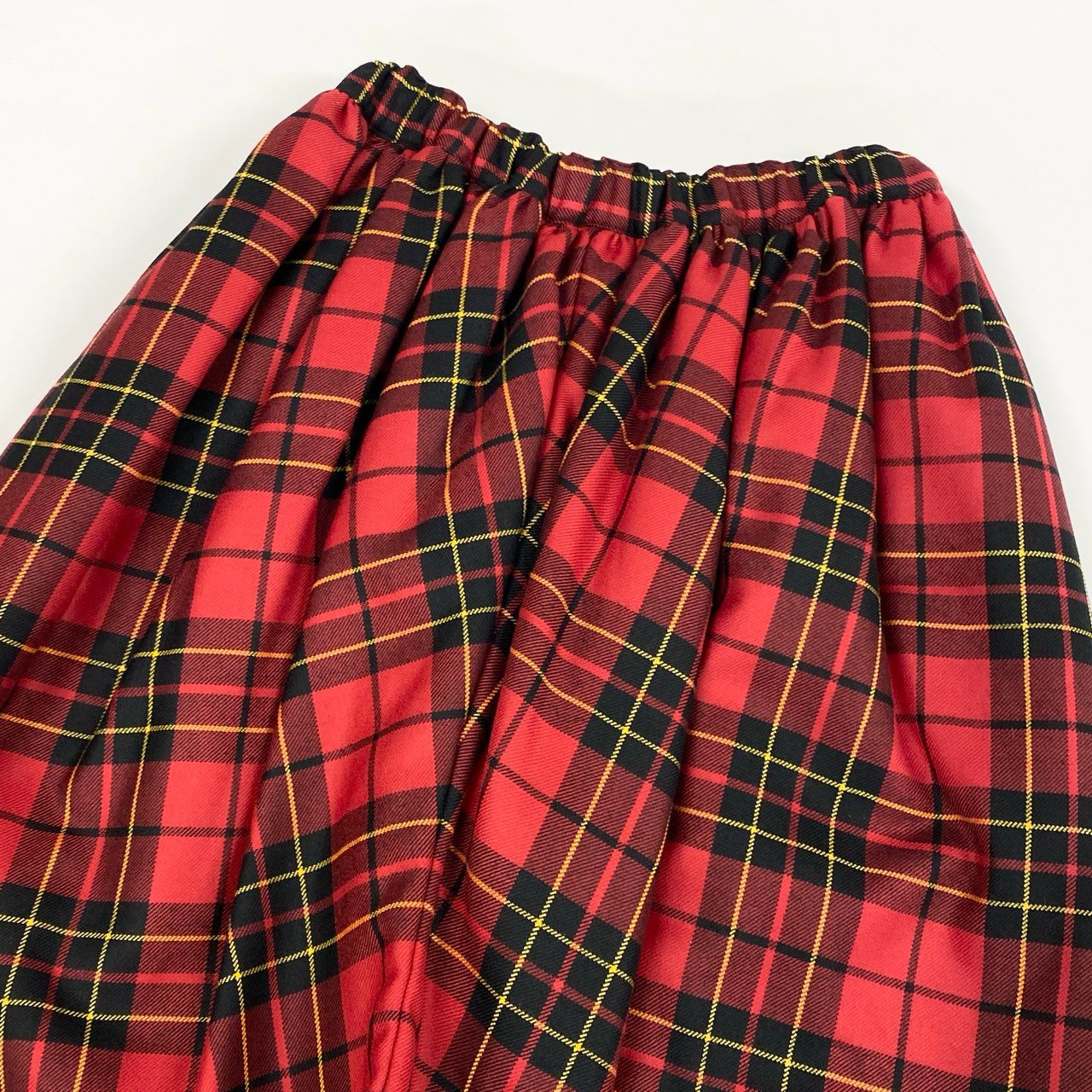 2j27 COMME des GARCONS コムデギャルソン 10aw サルエルパンツ クロップドパンツ ハーフ チェック柄 中綿 ウエストゴム 日本製 GF-P040 S レッド ブラック イエローo07t