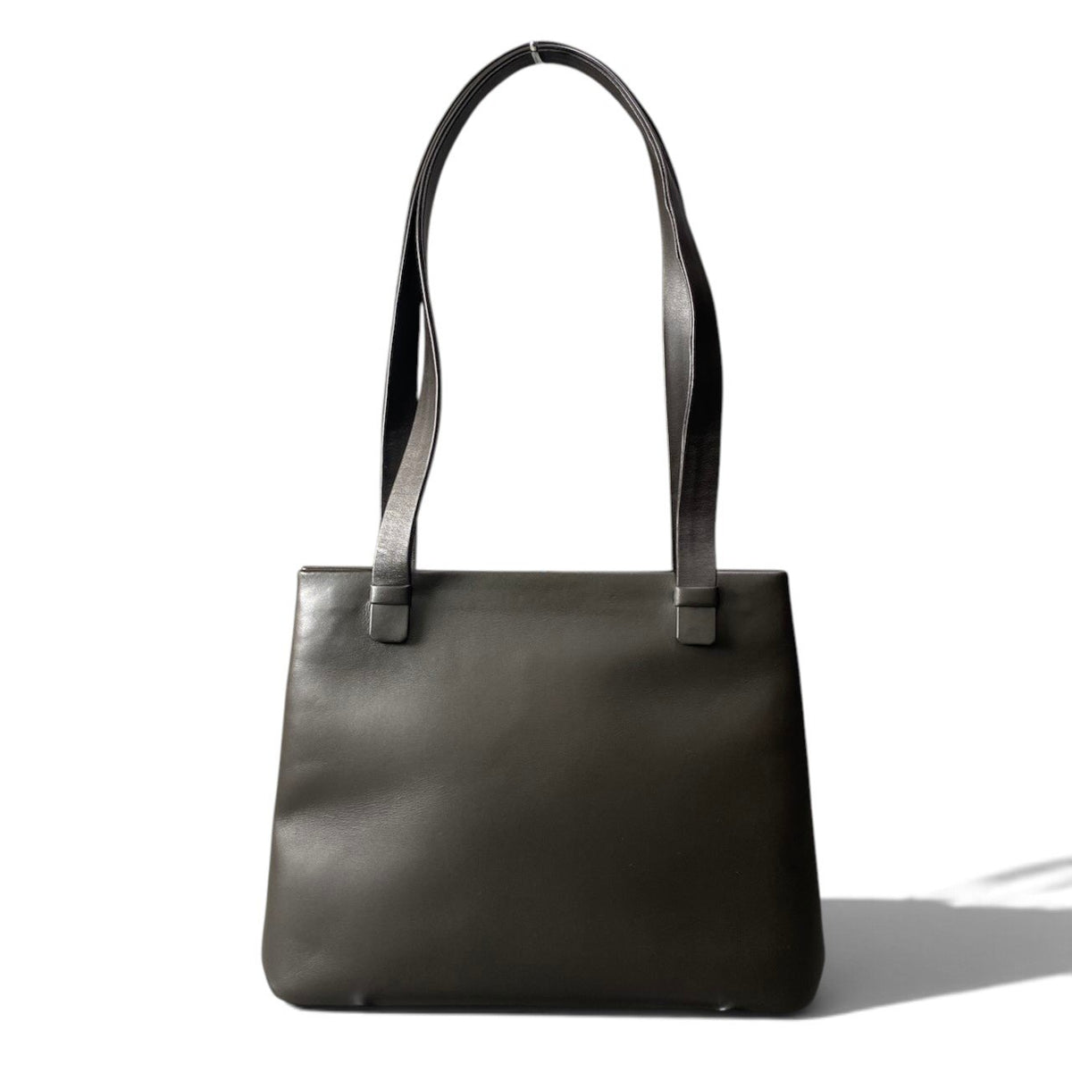 h13《美品》 CHANEL シャネル オールレザー ショルダーバッグ All Leather Shoulder Bag ブラック 鞄 カバンt18r