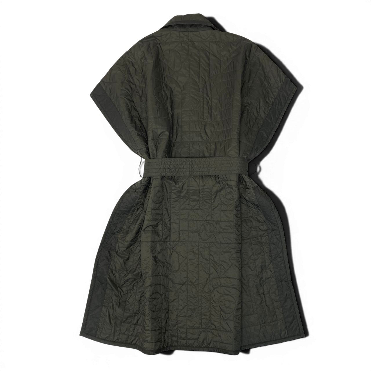 72g4 RAINMAKER レインメーカー 23AW ZEN GARDEN QUILTED PONCHO 中綿 ポンチョ アウター RM232-024 FREE カーキ メンズ 紳士服u02t
