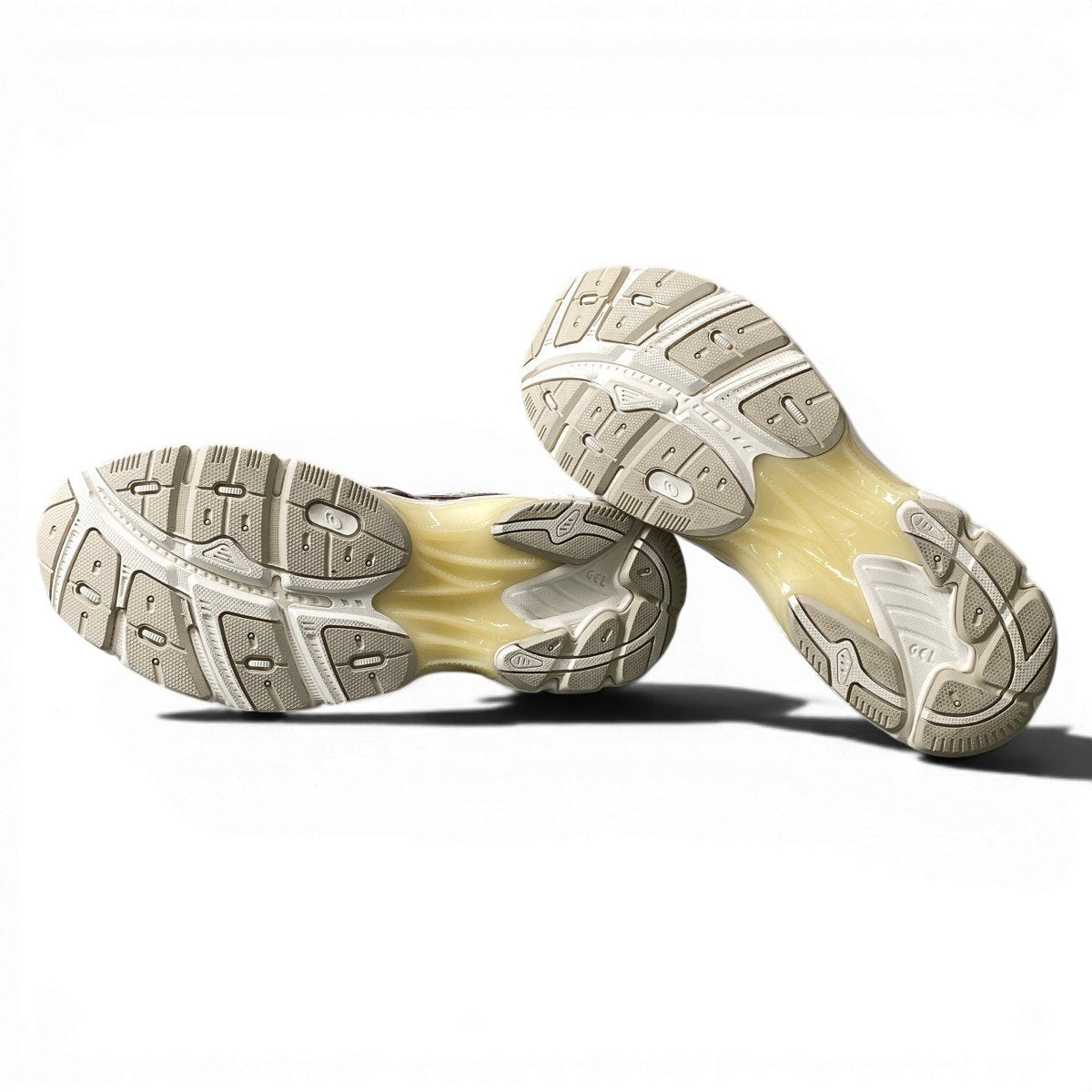 2g8【極美品】asics アシックス ABOVE THE CLOUDS ローカットスニーカー シューズ GT-2160 26.5cm グレー ブラウン メンズ 男性用o07t