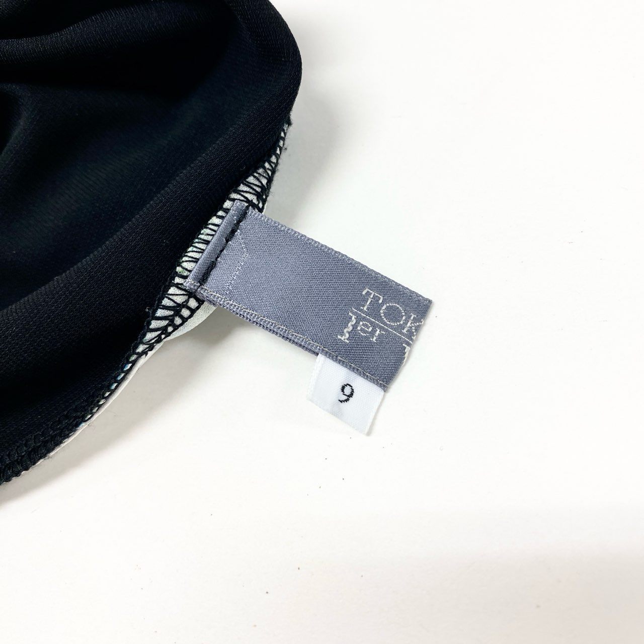 26k27 《美品》 TOKUKO 1er VOL トクコプルミエヴォル ノースリーブワンピース ボタニカル柄 鳥 花柄プリント レディース 女性用 9 ブラック マルチカラー ポリエステル100％u02t