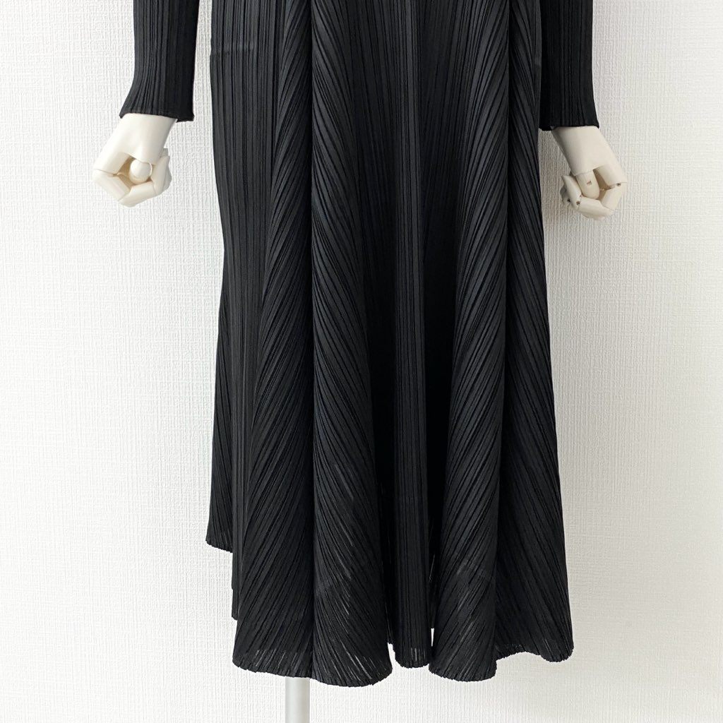 33d10-2 《美品》 PLEATS PLEASE プリーツプリーズ ドローコード付き 長袖ロングワンピース PP01-JH604 3 ブラック レディース