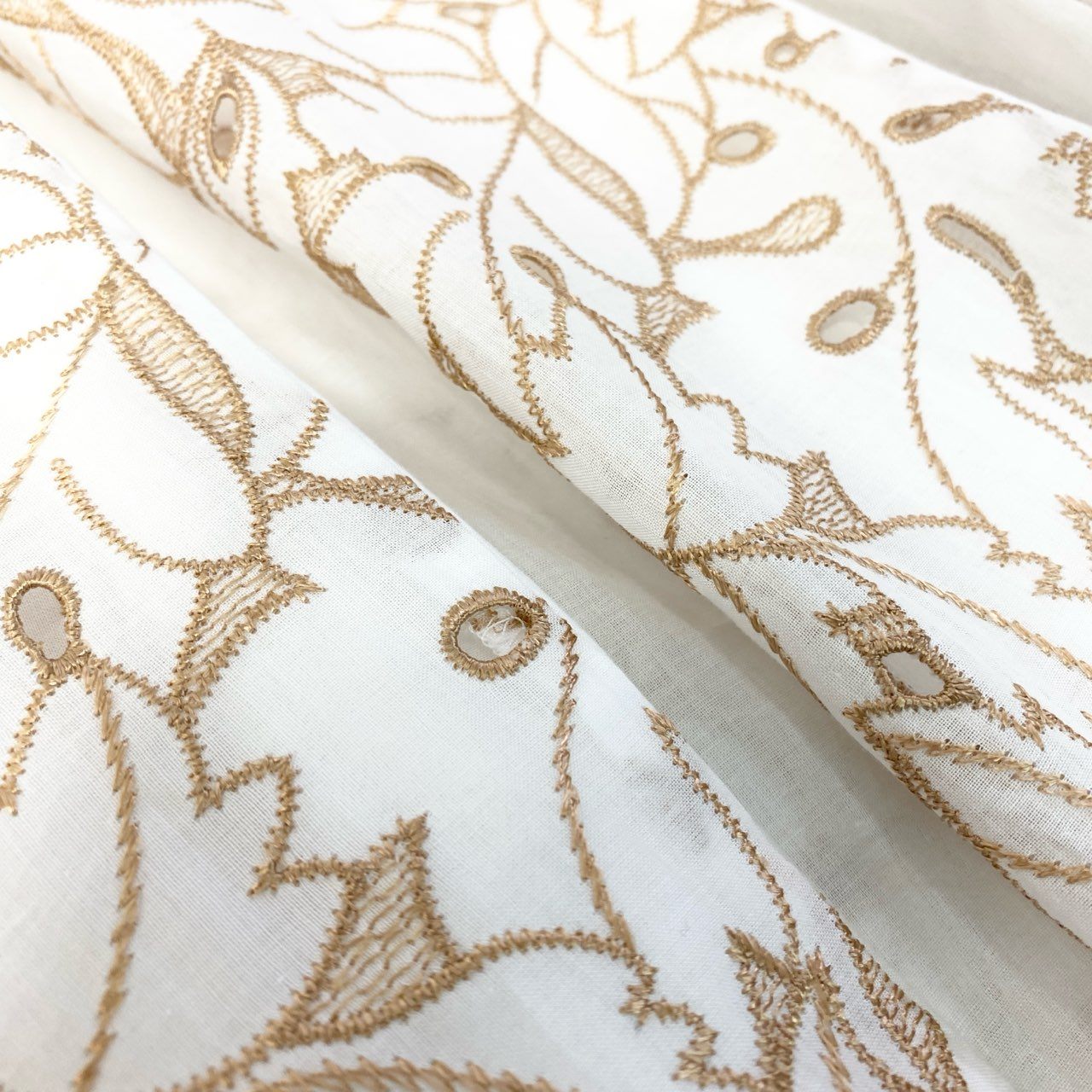 72a28【定価17.6万】MORABITO モラビト 総刺繍 ペチコート付き ロングワンピース 半袖ワンピース サイズ38 ホワイト レディース 女性用k02i