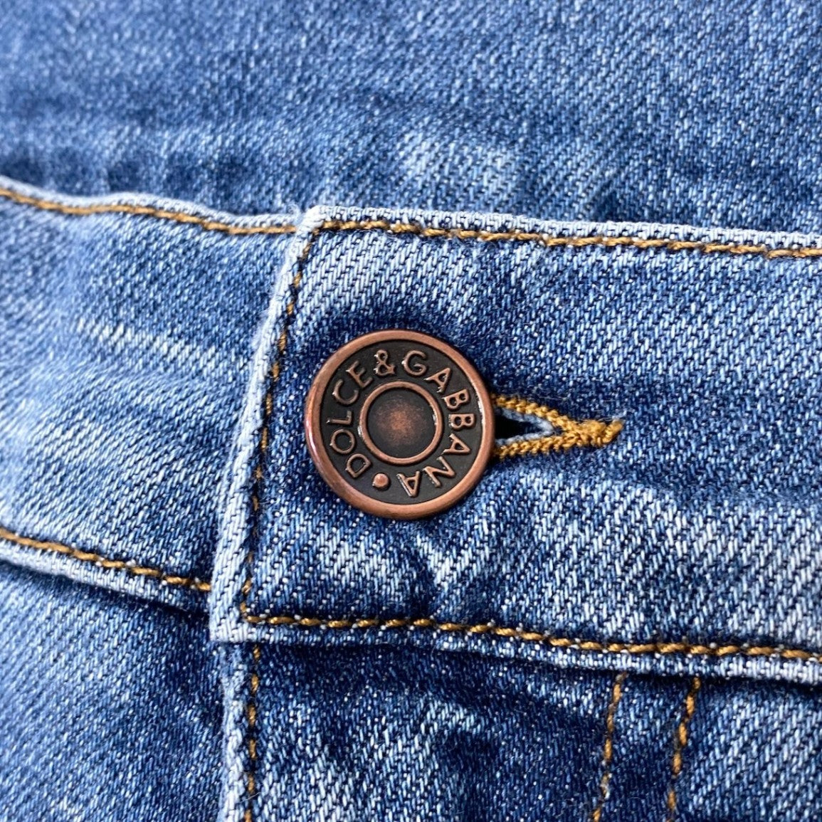 47j16 DOLCE&GABBANA DENIM ドルチェアンドガッバーナ CLASSIC デニムパンツ STRETCH ロゴプレート サイズ48 インディゴ メンズo07t