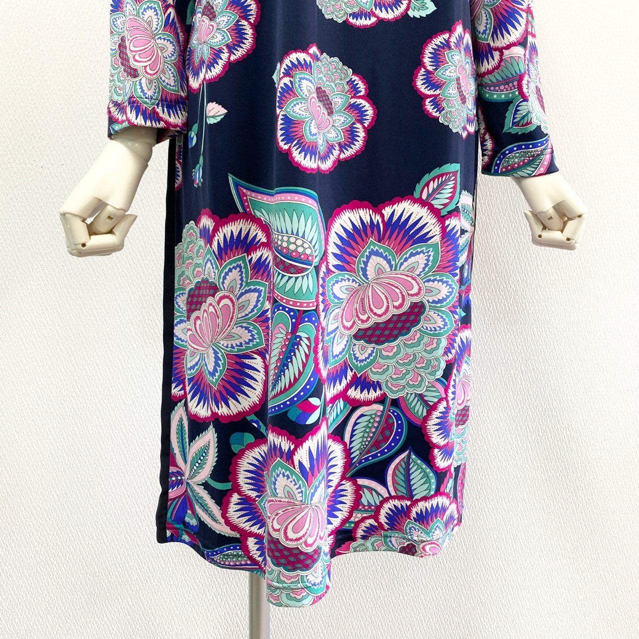 3K18 LEONARD PARIS レオナール インポートライン ロングワンピース 長袖 美しい花柄プリント ストレッチ レディース 女性用 40 ネイビー ナイロン100％u02t