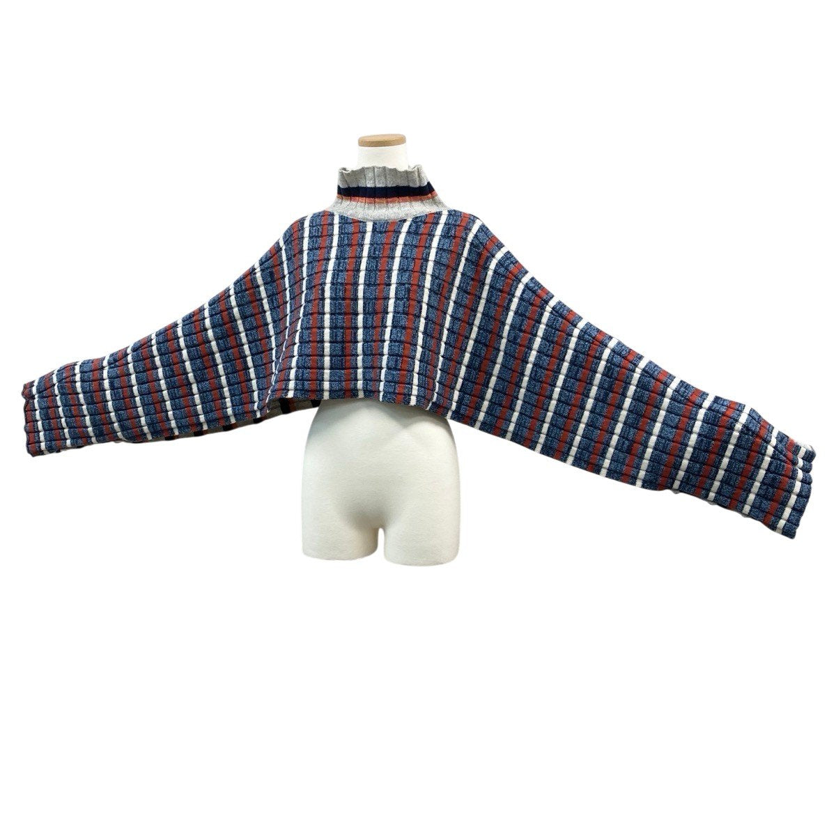 7g29 WASTE YARN PROJECT ウェイストヤーン プロジェクト CARO TURTLE BECK PONC ニットセーター ポンチョニット クロップド 4010400245 5088 マルチカラー ウール100％ レディース 女性用t18r