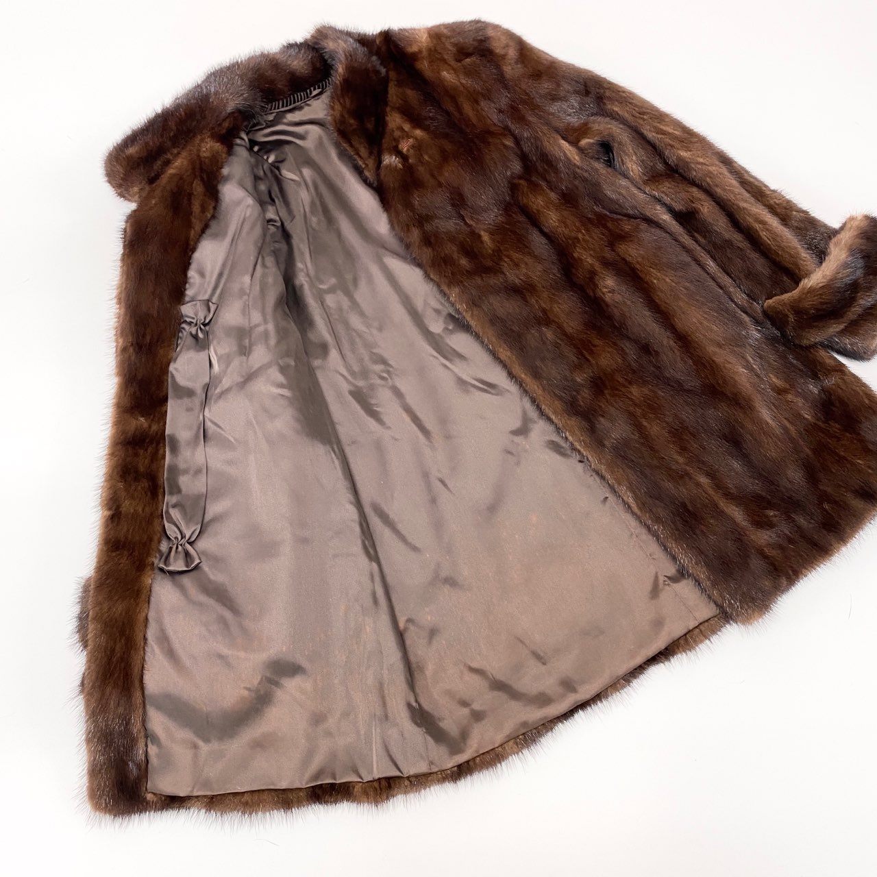 84L9 SAGA MINK サガミンク 銀サガ デミバフミンク レアデザインコート サイズM ブラウン 最高級本毛皮 アームバンド付 MINK FURt18r