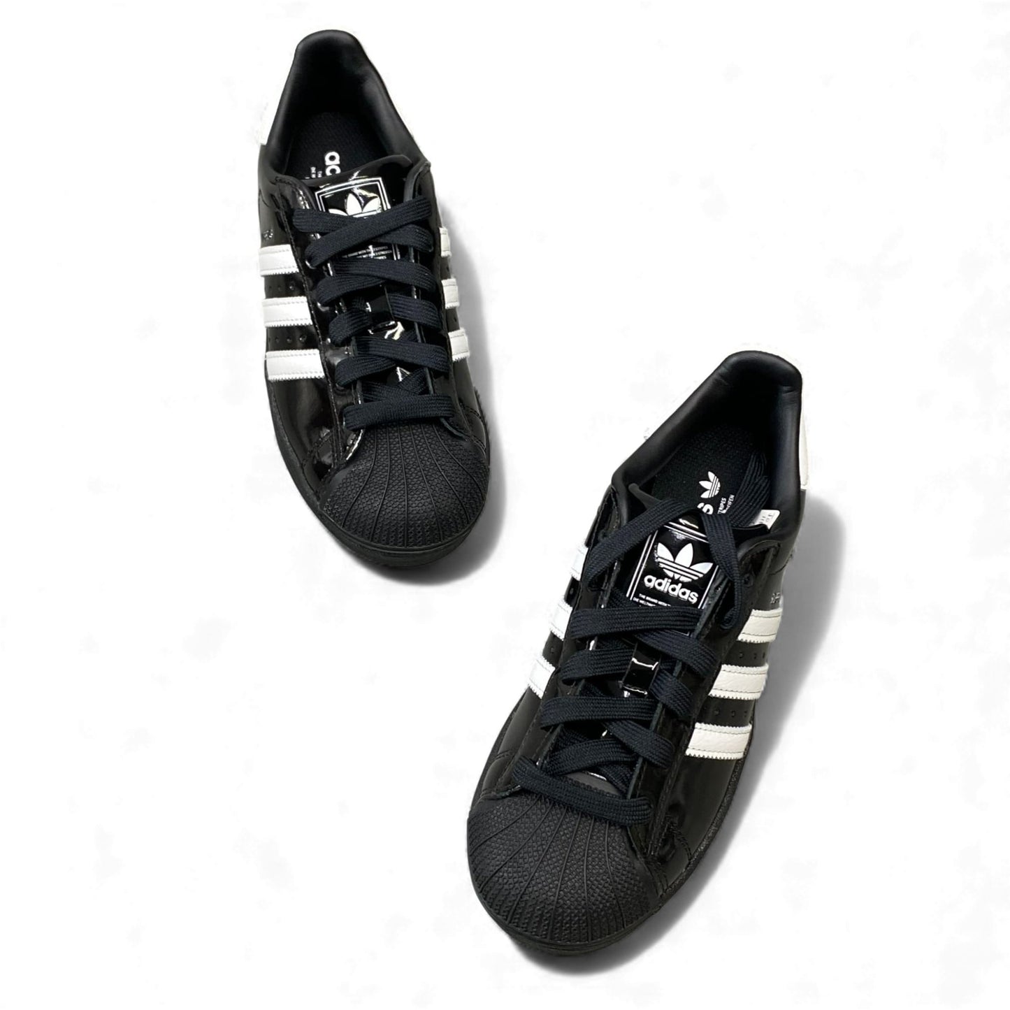 1L10 【美品】adidas アディダス スーパースター パテントレザースニーカー ローカットスニーカー 23センチ ブラック ホワイト レディースo07t