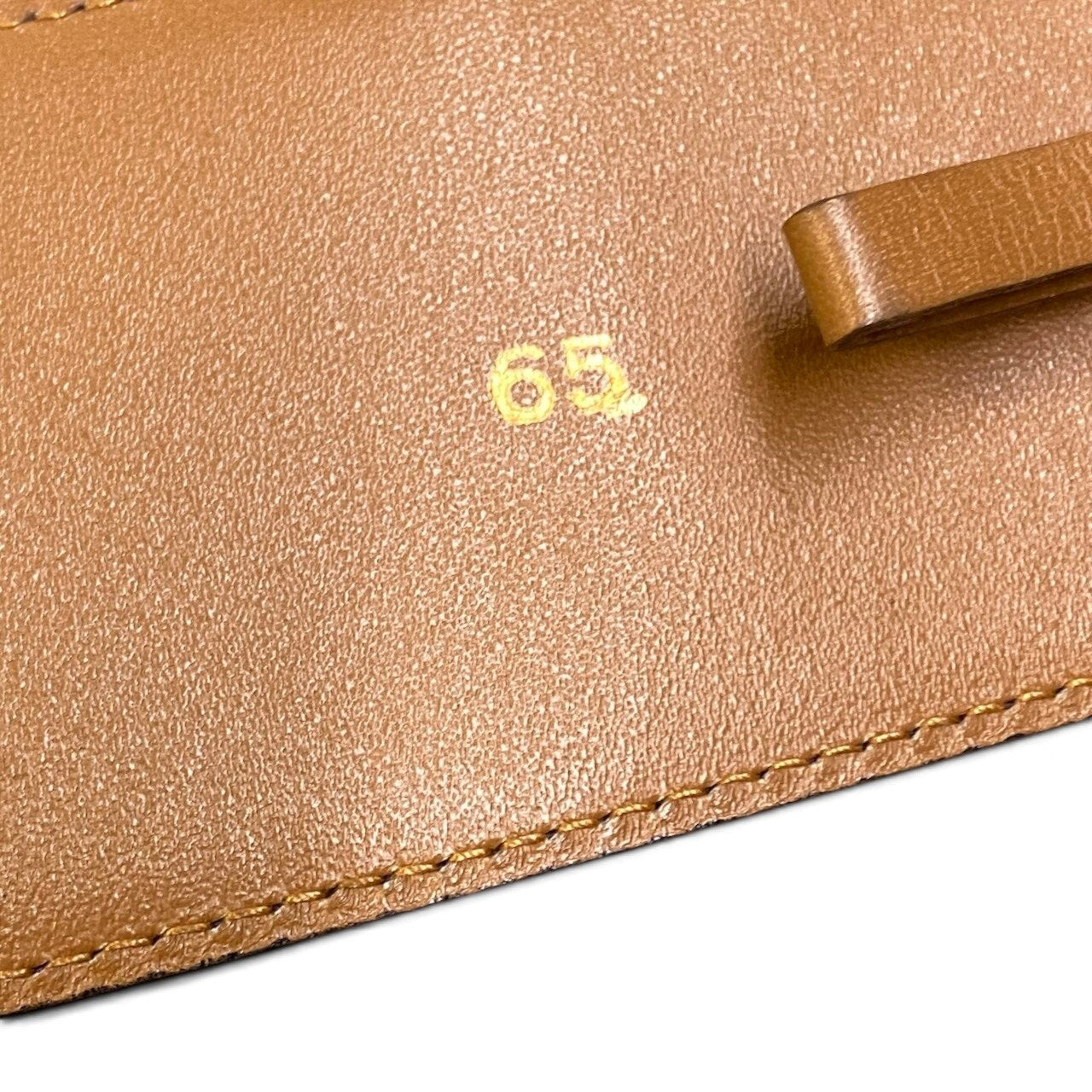 h29 CELINE セリーヌ サークルロゴ スエードレザー ベルト Vintage Circle Logo Suede Leather Belt Purplet18r