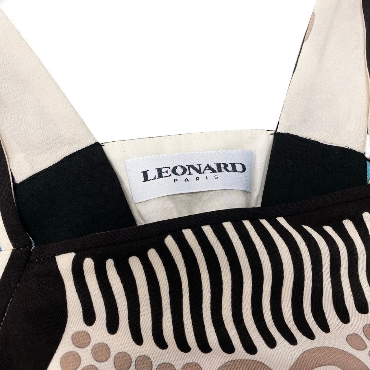 88g20 LEONARD PARIS レオナール ノースリーブ タイトワンピース ドレスワンピース 総柄プリント サイズ38 イタリア製 マルチカラー シルク100％ レディース 女性用u02t