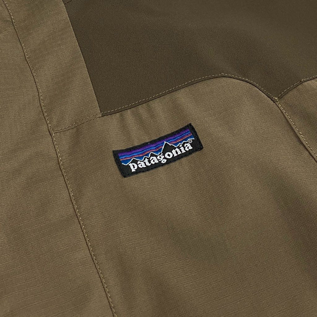 13l27 Patagonia パタゴニア ストームジャケット ブルゾン ライトアウター ジャケット 0467238961 Mサイズ カーキ ポリエステル100％ メンズo07t