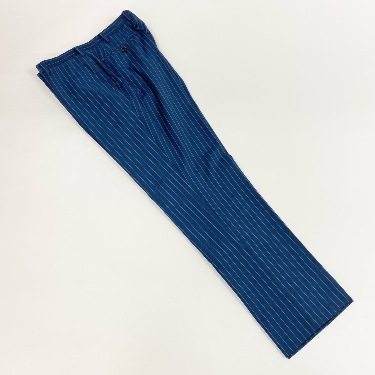 《美品》BLACK LABEL CRESTBRIDGE ブラックレーベルクレストブリッジ スーツセットアップ シングルスーツ 2B  背抜き サイドベンツ ストライプ  51H45-512-26 AB ブルー ホワイト メンズo07t