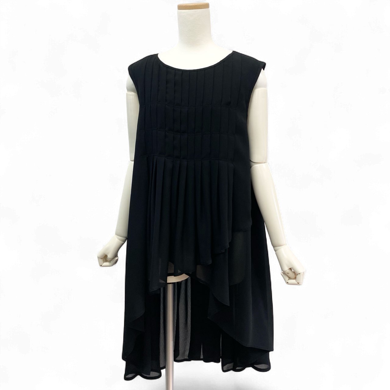 52k23《美品》 TOKUKO 1er VOL トクコプルミエヴォル ノースリーブワンピース アシンメトリー プリーツワンピース レディース 女性用 9  ブラック ポリエステル100％u02t