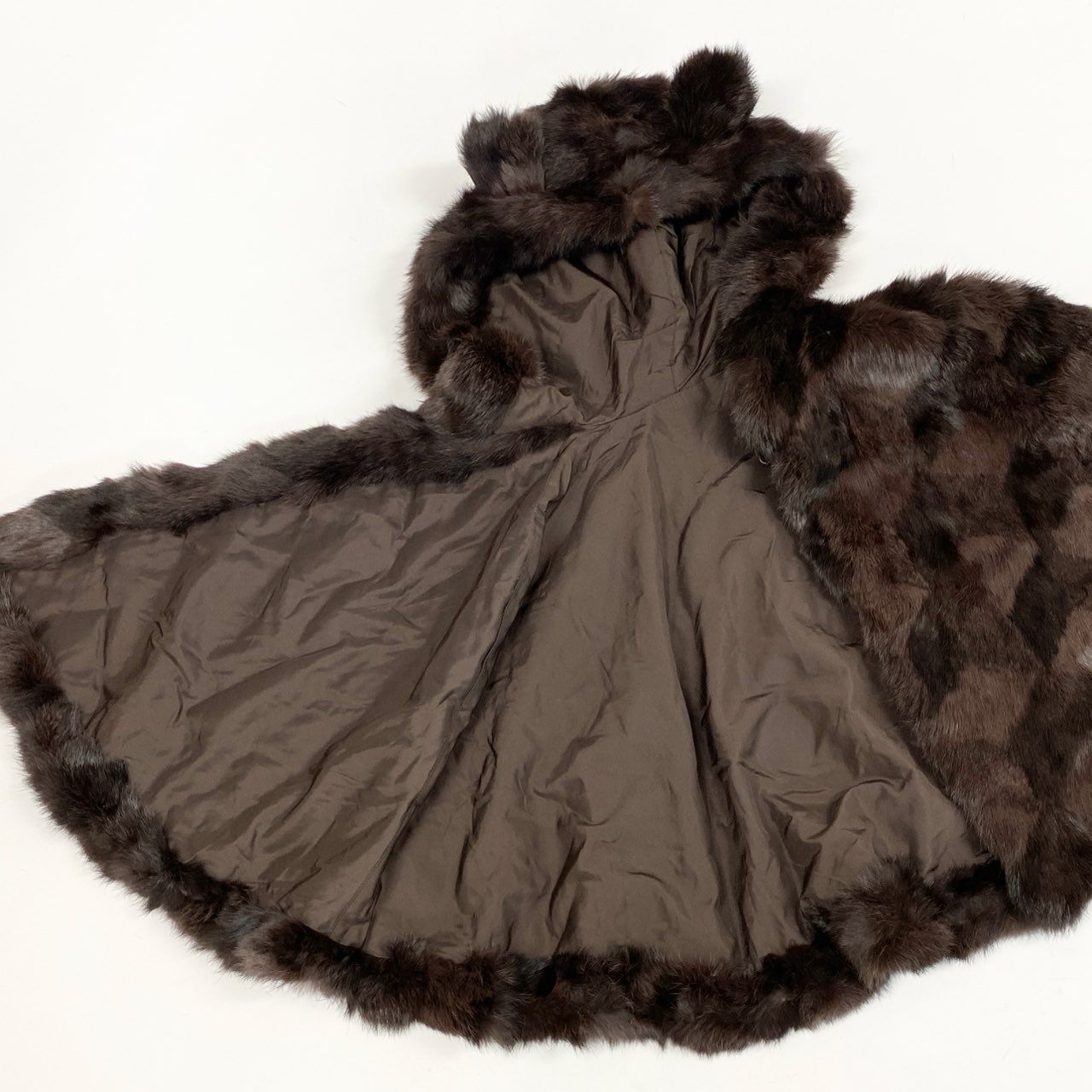 33l14 本毛皮 ラビットファー 耳付きフード ポンチョ ケープ サイズF ブラウン Rabbit Fur 内ポケット有 ケモ耳t18r