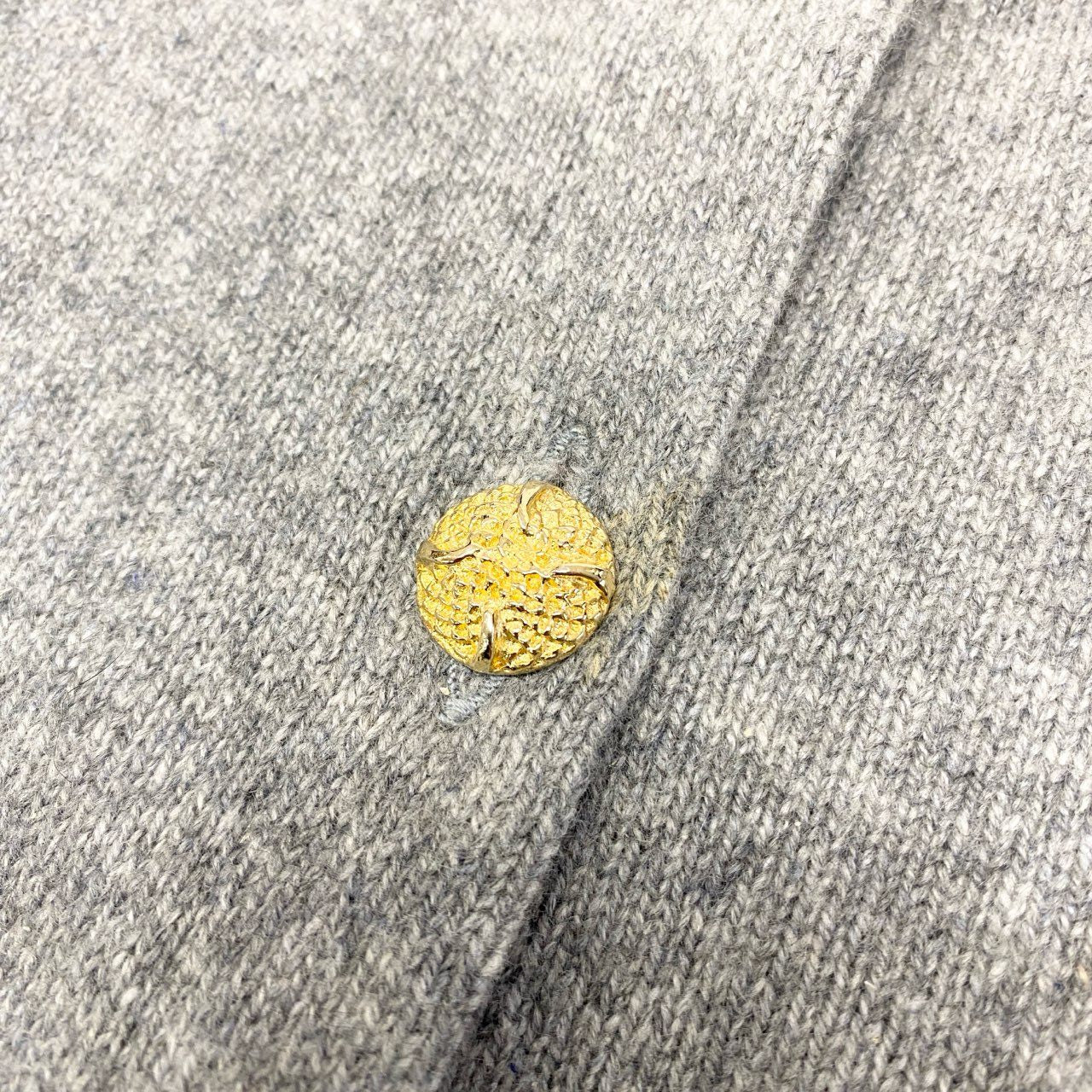 27a9 Ballantyne バランタイン ピュアカシミヤ 100％ ニットカーディガン サイズ44 グレー Pure Cashmere Knit Cardigan 金ボタンt18r