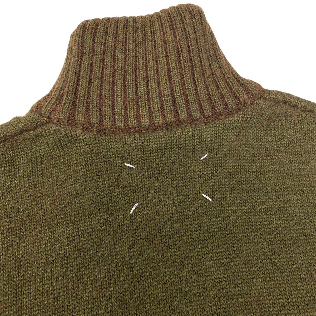 Mf18《美品》 Maison Margiela メゾンマルジェラ サイドスリット タートルネックニットベスト Side-Slit Turtleneck Knit Vest サイズS カーキt18r