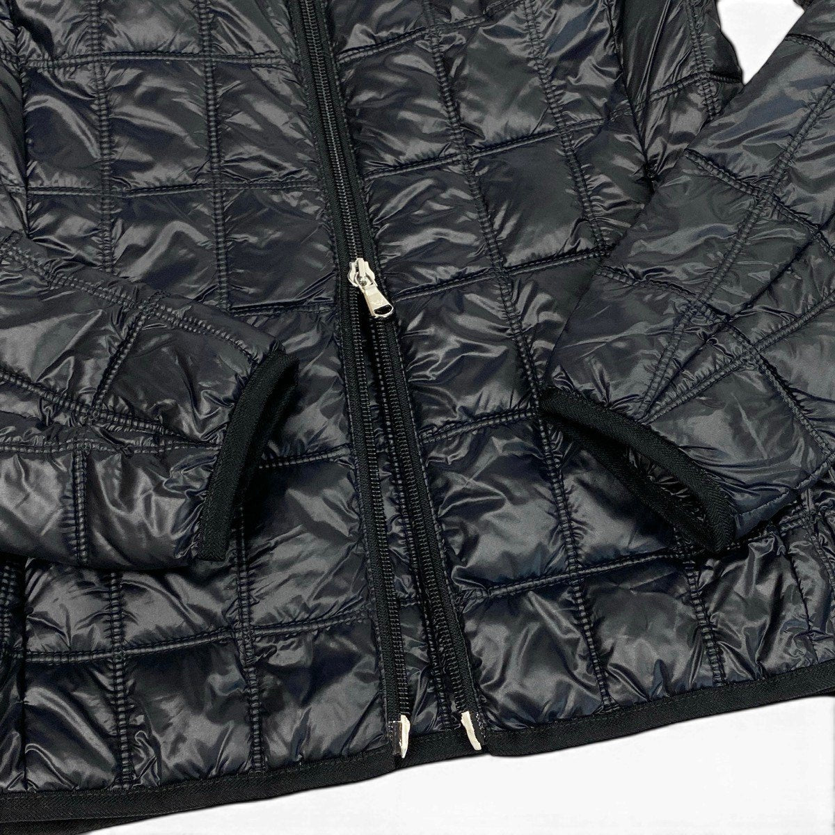51f27 EMPORIO ARMANI エンポリオアルマーニ キルティングジャケット カシミヤ 中綿ジャケット 胸元ロゴ アウター Sサイズ ブラック ナイロン100％ メンズ 男性用o07t