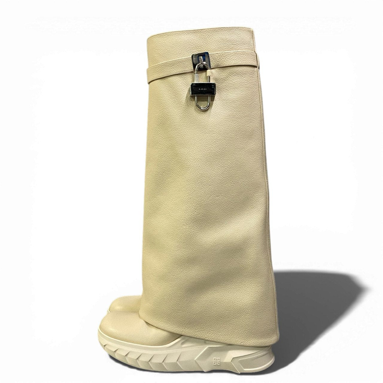 b17 《極美品》 GIVENCHY ジバンシー Shark Lock boots シャークロックブーツ ロングブーツ 39 アイボリー レザー レディースk02i