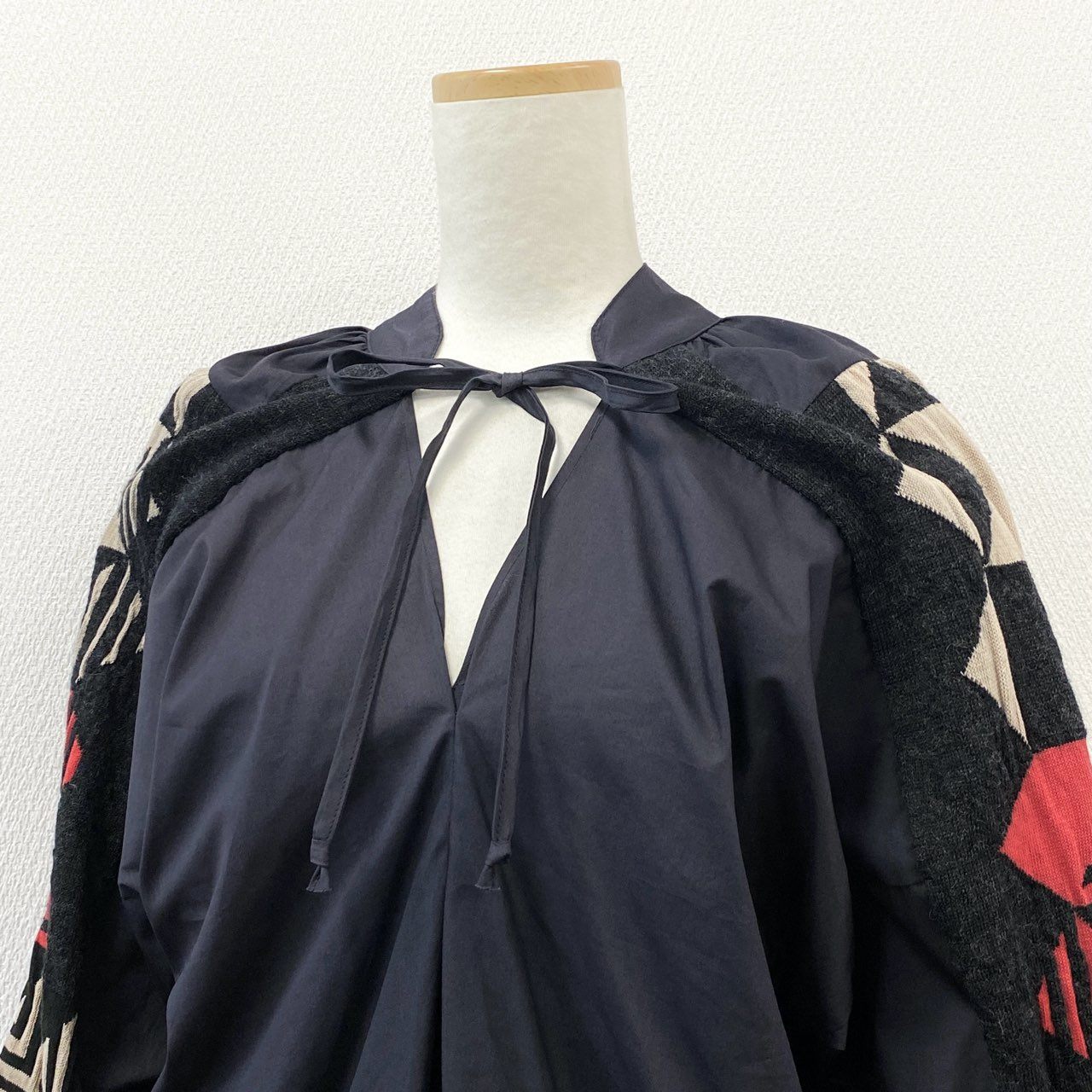 50f5 Vivienne Westwood ヴィヴィアンウエストウッド オリゾンティ ニット切替 長袖ブラウス ロングスリーブ トップス リボン イタリア製 変形デザイン Sサイズ ブラック系