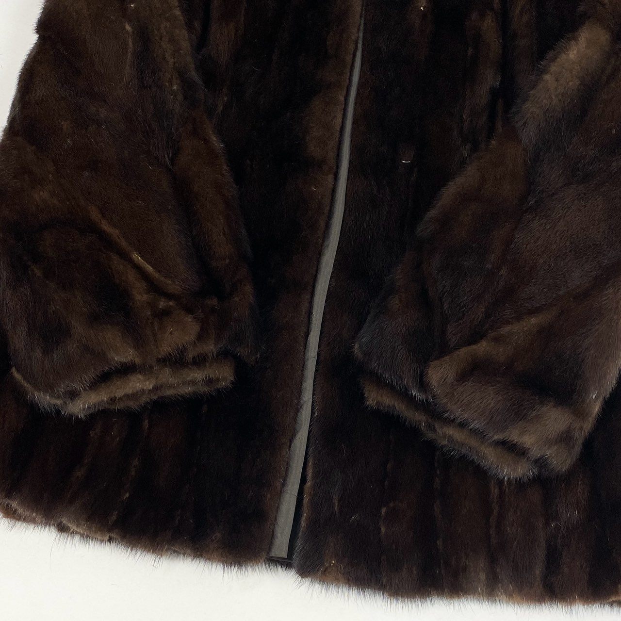 49L10 SAGA MINK サガミンク 銀サガ マホガニー 螺旋袖 ミンク ファーコート サイズ13号 ブラウン 本毛皮 MINK FUR ポケット有 希少デザインt18r