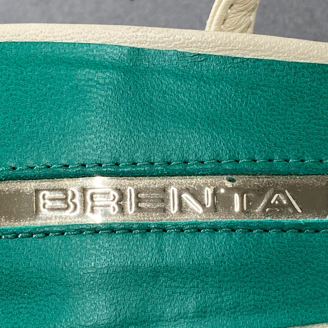 1f28 《美品》 定価￥46,200 BRENTA ブレンタ ANKLE GOM アンクルゴムストラップサンダル 36 ホワイト グリーン レザー イタリア製 シューズ