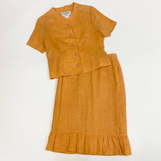 Cj3 CHANEL シャネル 96P ココマークボタン ノーカラージャケット スカート セットアップ 大きいサイズ P07001V04682 42 XLサイズ相当 オレンジ レディースo07t