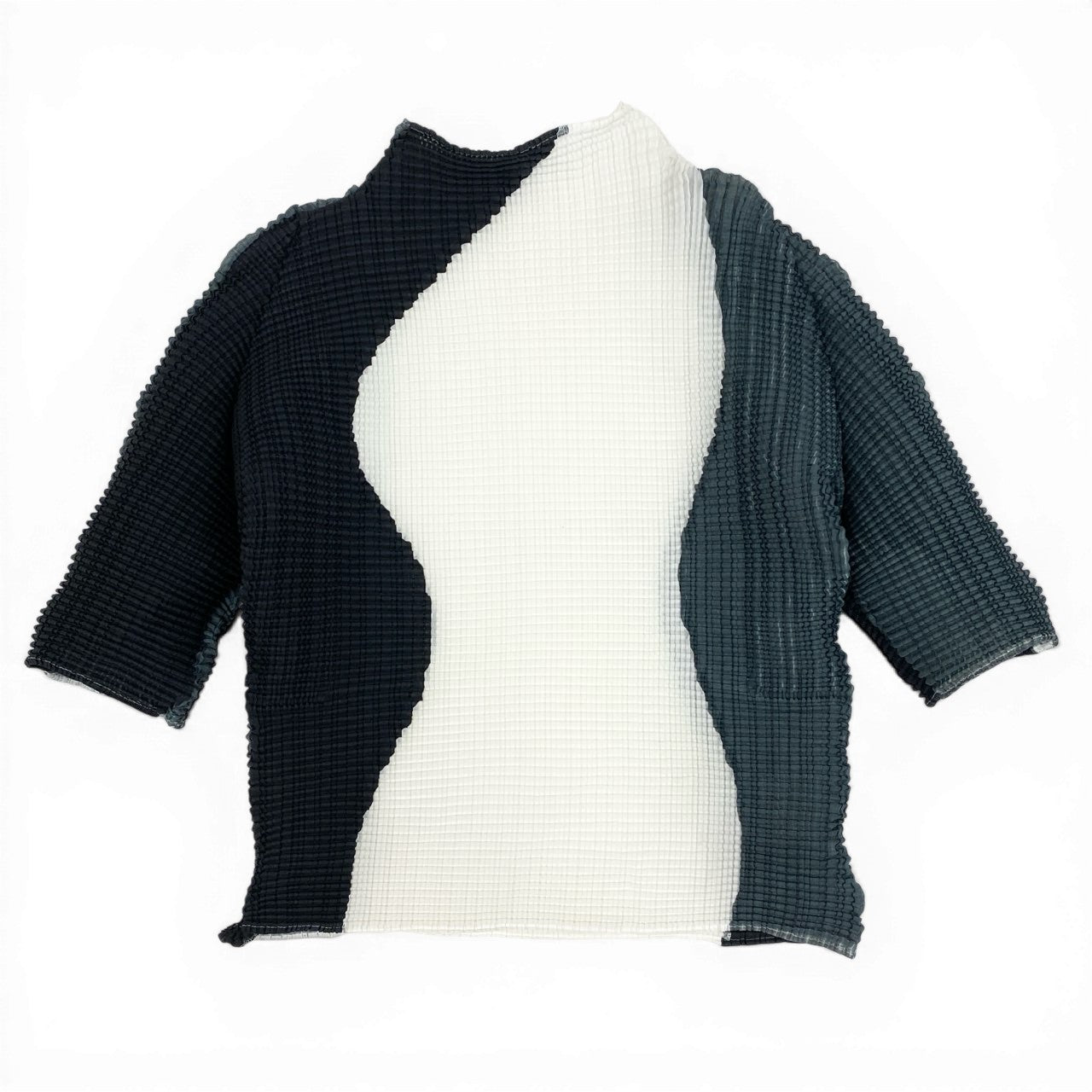 Ad6 ISSEY MIYAKE イッセイミヤケ Abstract Tint Pleats アブストラクト ティント プリーツ プリーツカットソー トップス IM31FJ638 2サイズ マルチカラー ポリエステル100％ レディース 女性用o07t