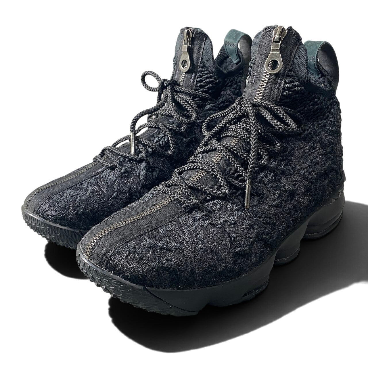 2h11 【美品】NIKE ナイキ × KITH キス LeBron 15 Performance スニーカー AJ3936 - 001 26cm ブラック メンズ 男性用t18r