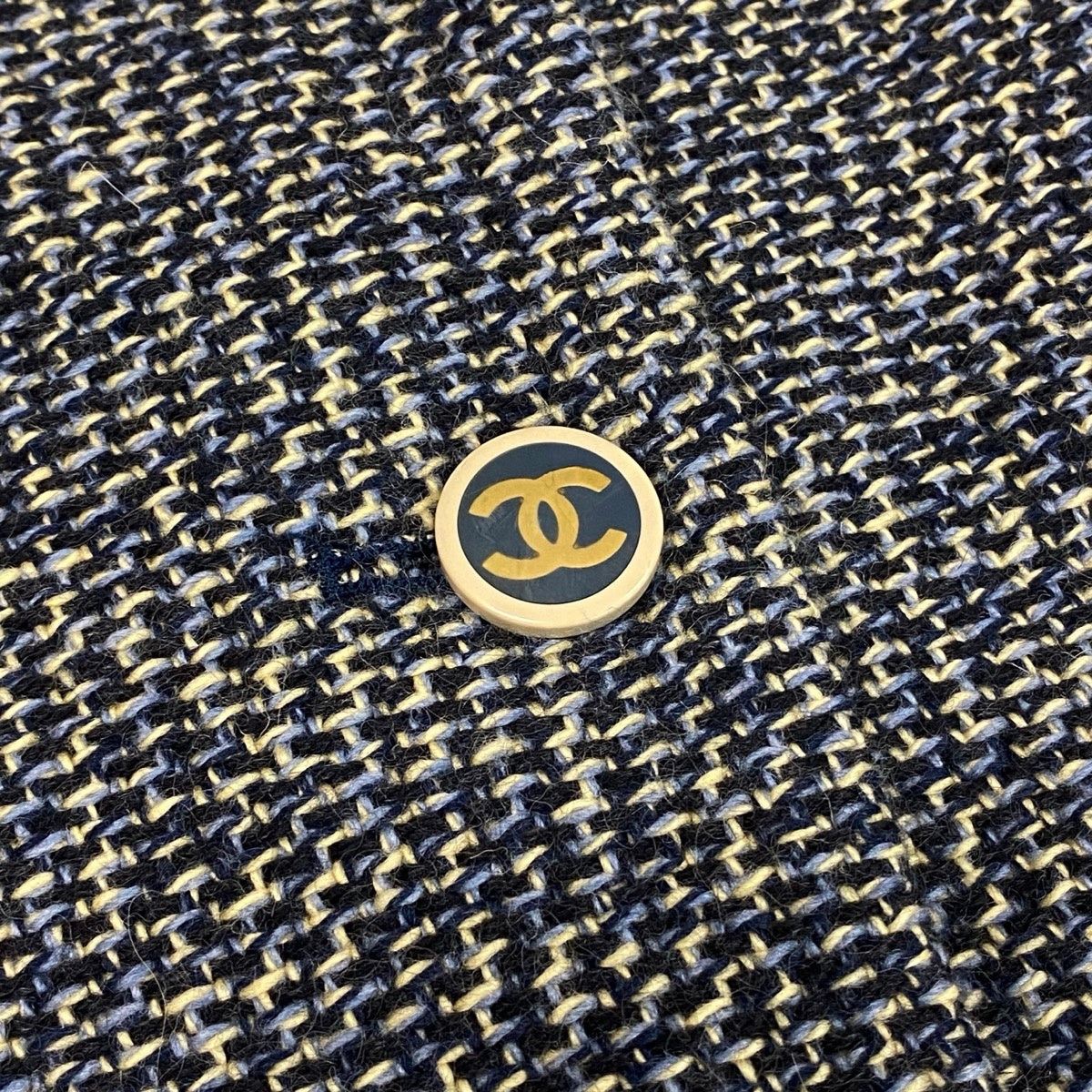 i22 CHANEL シャネル 01A ココマーク ショート丈 ツイードジャケット CC Cropped Tweed Jacket P18627 Size42t18r