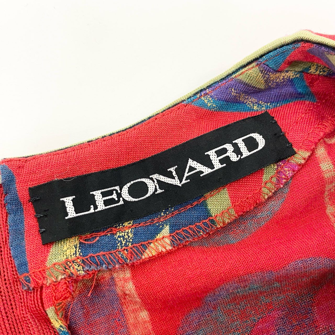 3K18 LEONARD レオナール 長袖カットソー ドルマンスリーブ 花柄プリント 裾リボン レディース 女性用 M レッド ウールシルクu02t