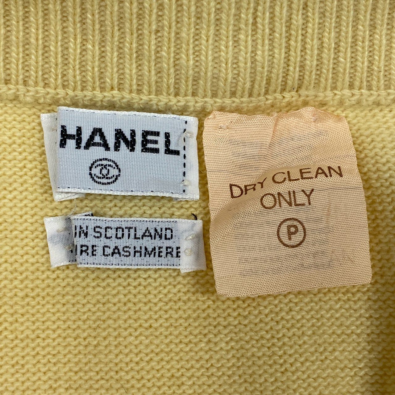 Cc6 90’s Vintage CHANEL ヴィンテージ シャネル カシミヤ100％ ニットスカート カシミヤスカート サイズL イエロー系 カシミヤ100 レディース スカートk02i