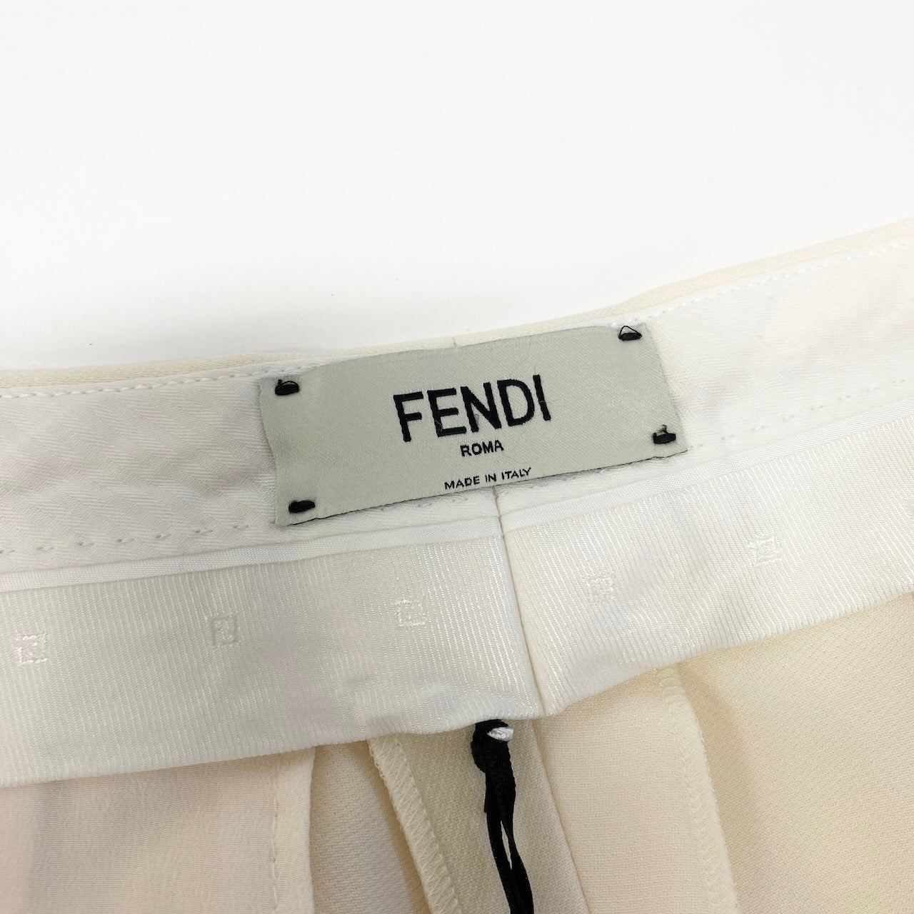 Ed22 FENDI フェンディ スラックスパンツ ボトムパンツ イタリア製 40サイズ アイボリー レディース 女性用k02i