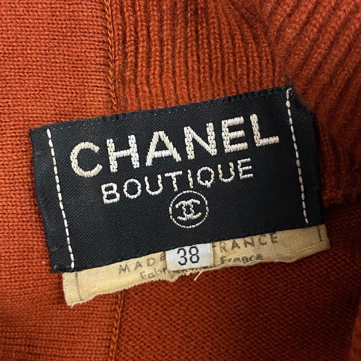 Cf27 CHANEL ヴィンテージ シャネル ゴールド ココマークボタン クロップド ニットセーター ポロニット  サイズ38 オレンジ系 レディースk02i