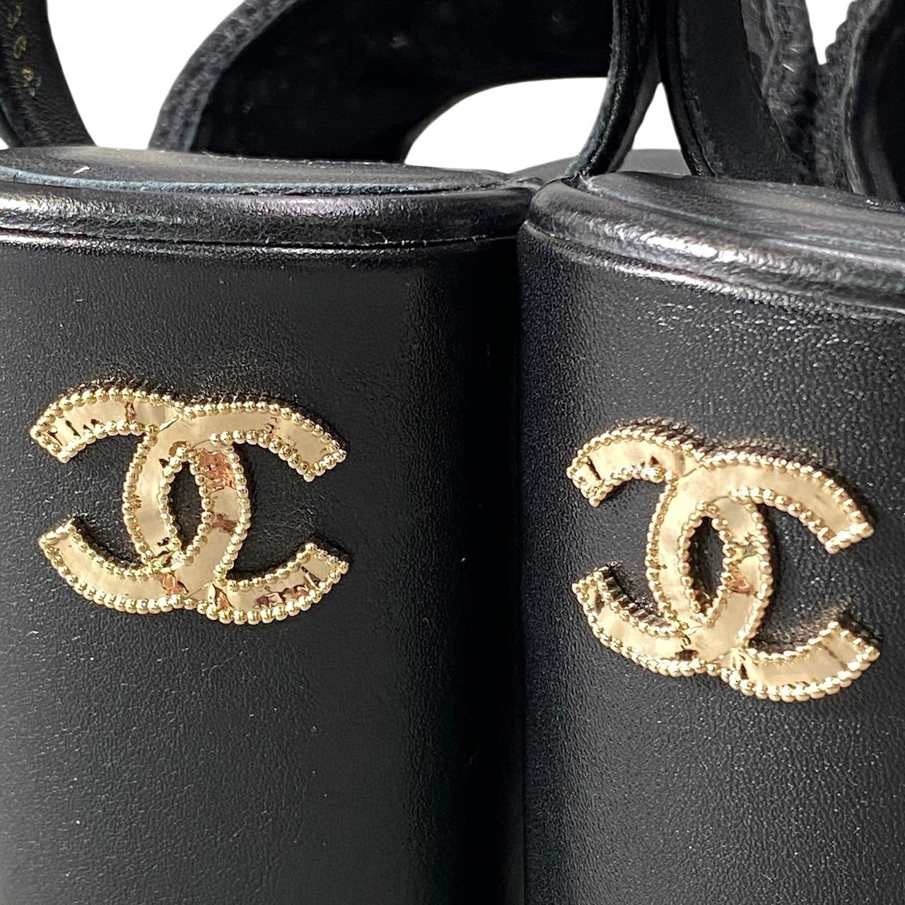e13【美品】CHANEL 2025SS ウェッジソールサンダル 厚底 ココマーク メッシュ G46364 36Cサイズ ブラック レザー レディース 女性用k02i