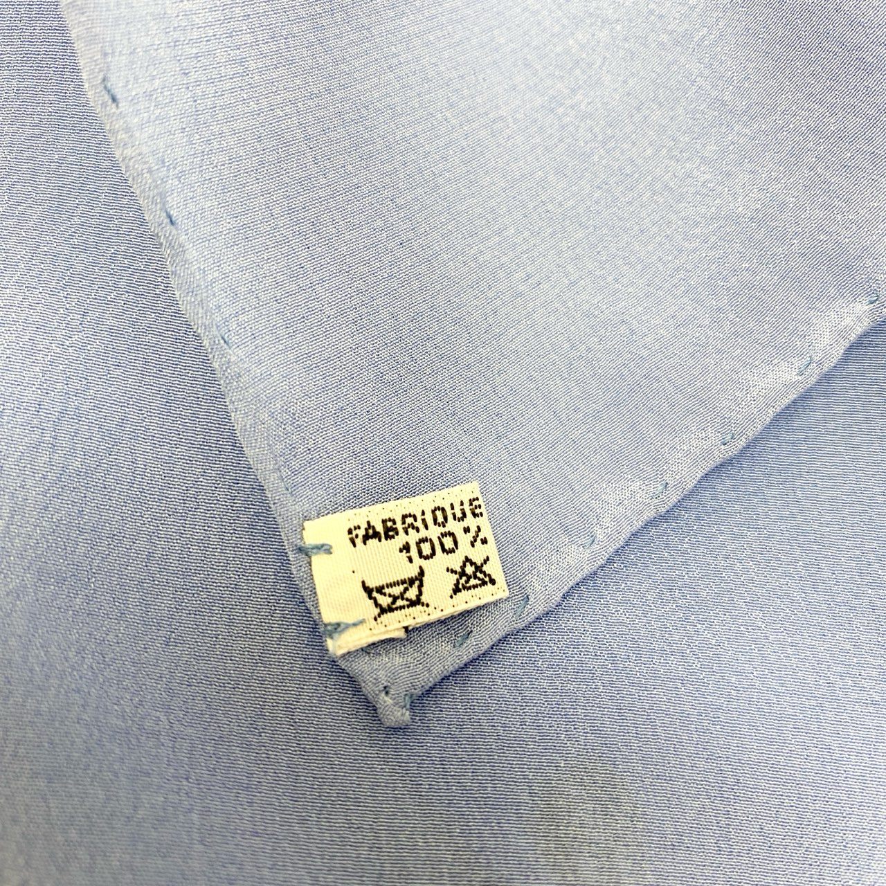 b20 HERMES エルメス LA ROSSE CARRE GEANT ラ・ロゼ カレジュアン スカーフ 薔薇の雫 140 ブルー Rose Flourt18r