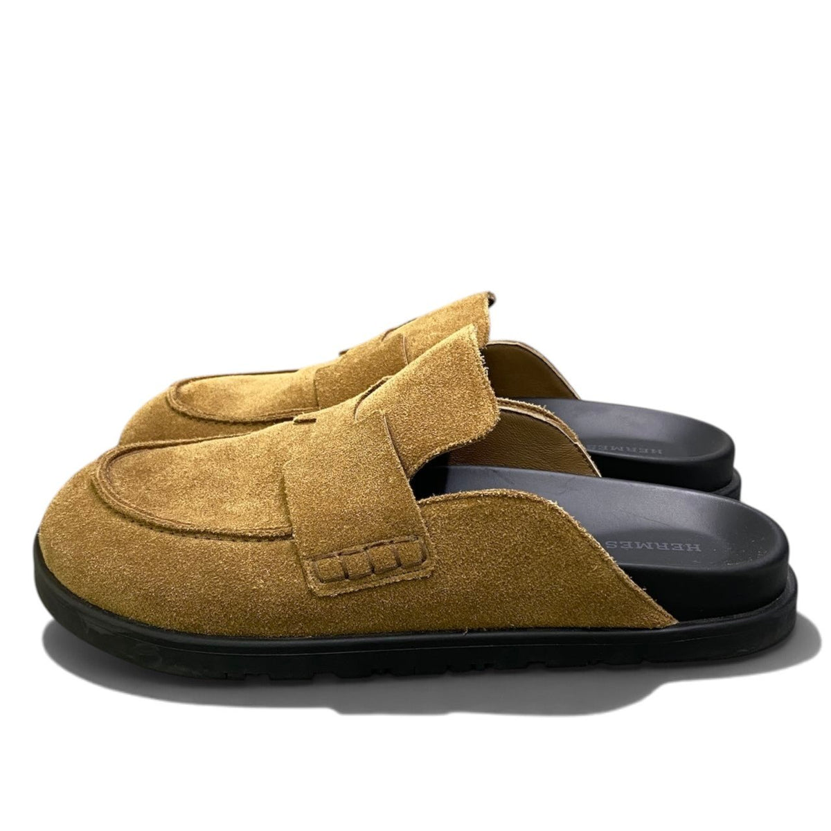 i8 【美品】 Hermès エルメス ミュール・ゴー ヴォー・ヴェロア Hロゴ ベージュ スエードレザー メンズk02i