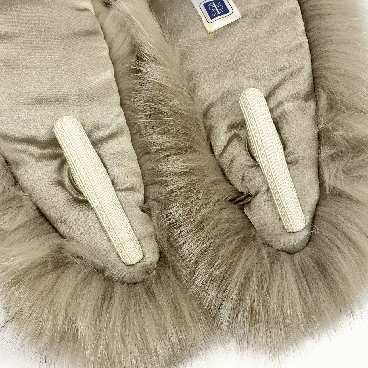 28k29 SAGA FOX サガフォックス ブルーフォックス ティペット マフラー 衿巻き 和装 ベージュ系 フォックスファー レディースu02t