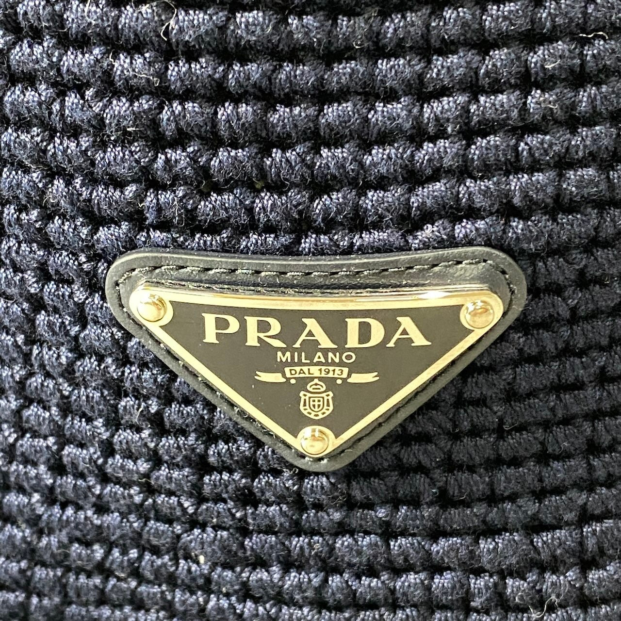 g14 PRADA 2025 クロシェ バケットハット 三角プレート 2HC137 2HGN M 58cm ネイビー コットン100％ レディース 女性用