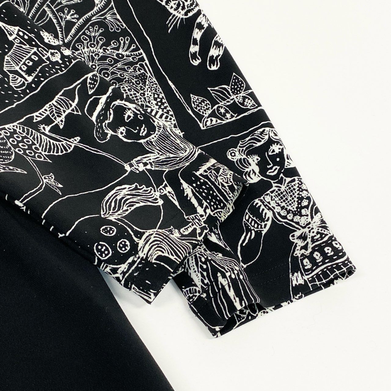 76k21 TOKUKO 1er VOL トクコプルミエヴォル 長袖シャツワンピース 総柄プリント アニマル柄 サイドリボン レディース 女性用 9 ブラックu02t