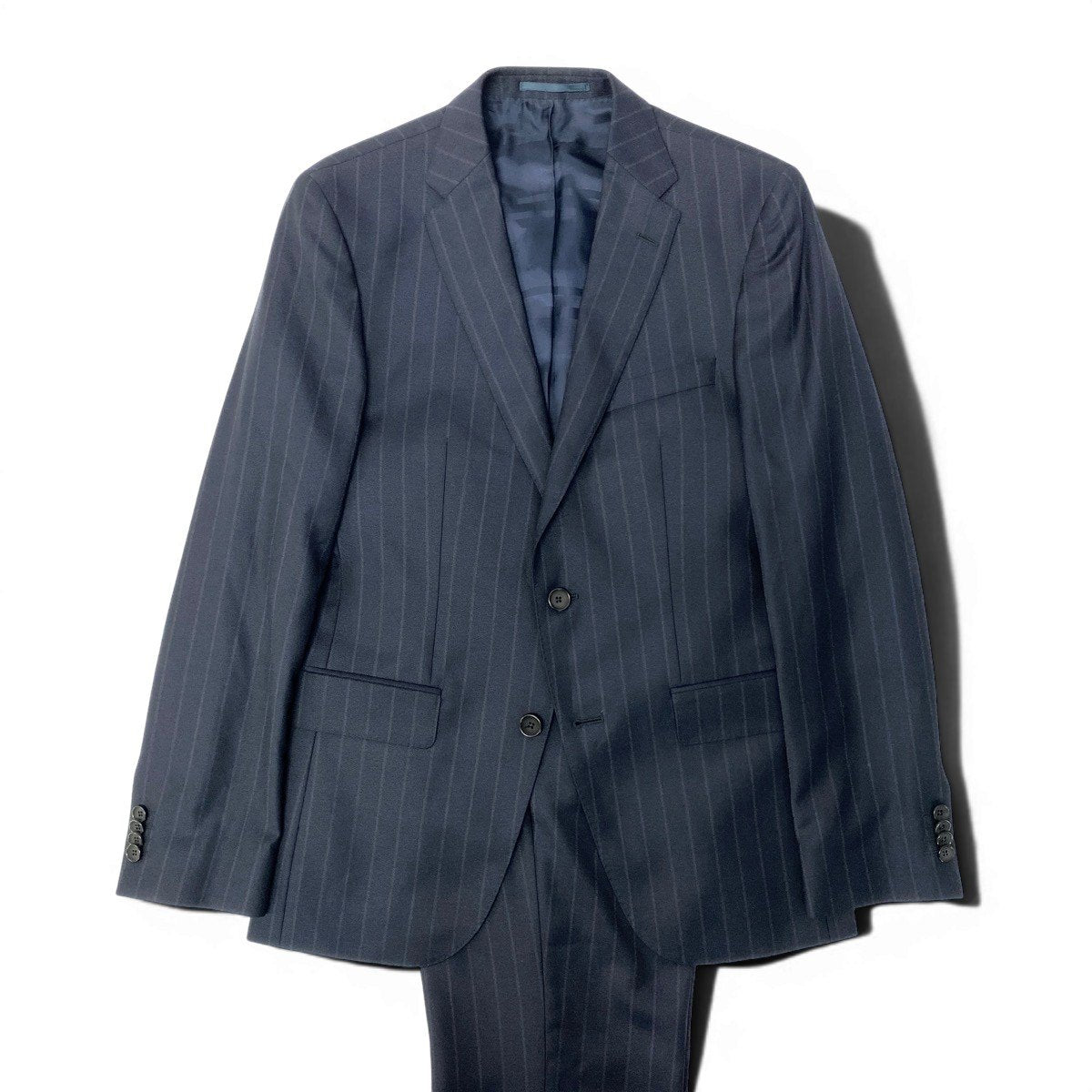32e13 【美品】HUGO BOSS ヒューゴボス スーツセットアップ テーラードジャケット スラックス ストライプ REDA生地 46サイズ ネイビー ウール100％ メンズ 男性用u02t