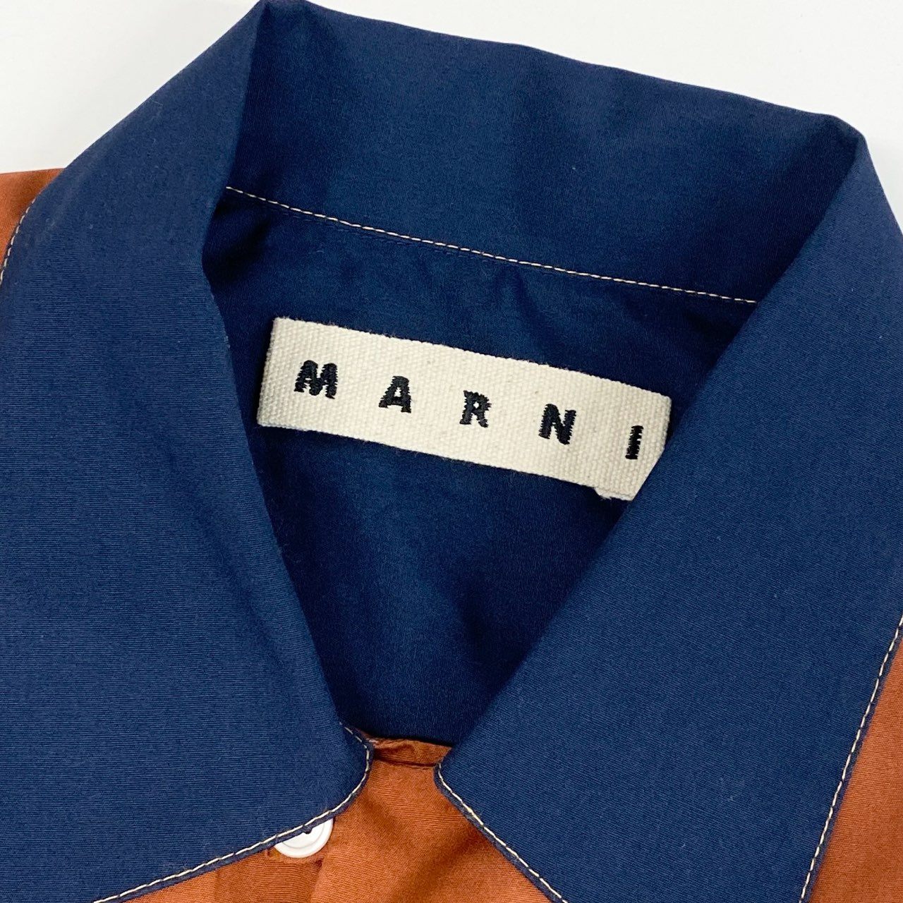 48e12 MARNI マルニ コットンポプリンオープンカラー S/S ロゴシャツ 半袖シャツ ボックスシルエット CUMU0213P2 46 テラコッタ ブラウン系