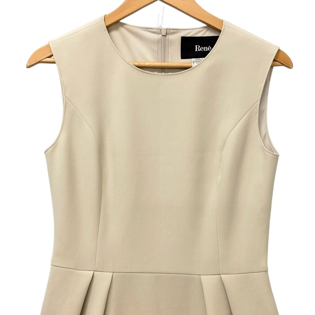 83b26 Rene ルネ ノースリーブロングワンピース ウエスト切替 タックフレア 5316020 34サイズ ベージュ レディース 女性用u02t
