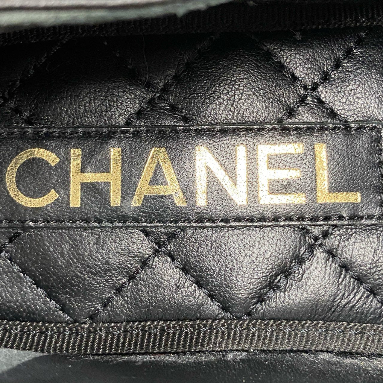 1f24 【美品】 20SS CHANEL シャネル G36272Y54064 ココマーク フラットシューズ レザーシューズ 05C復刻 36C ブラック レザー レディース 婦人 靴