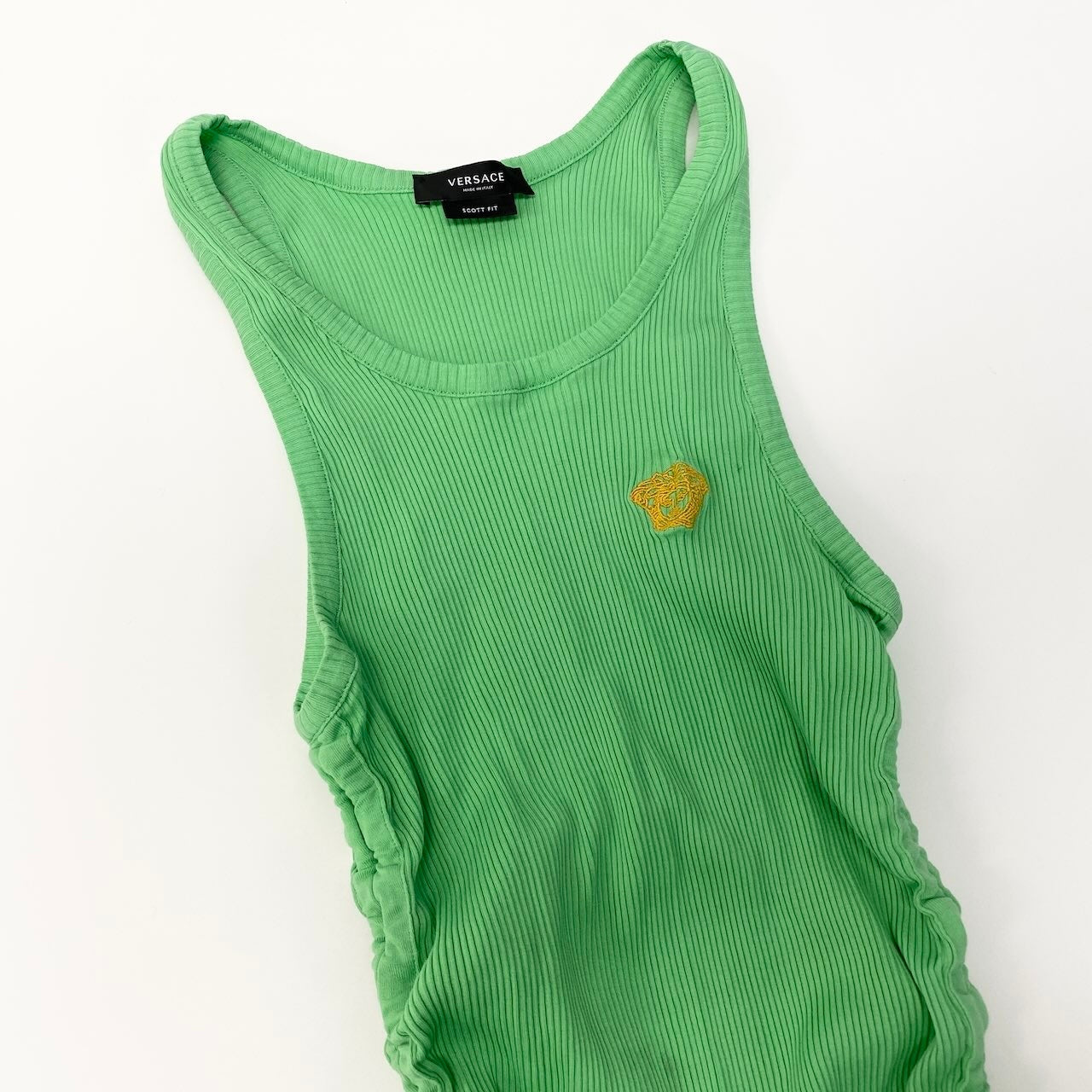 59c19 VERSACE ヴェルサーチ SCOTT FIT ノースリーブ カットソー リブタンクトップ ワンポイント刺繡 裾リボン レディース M グリーン コットン100％u02t
