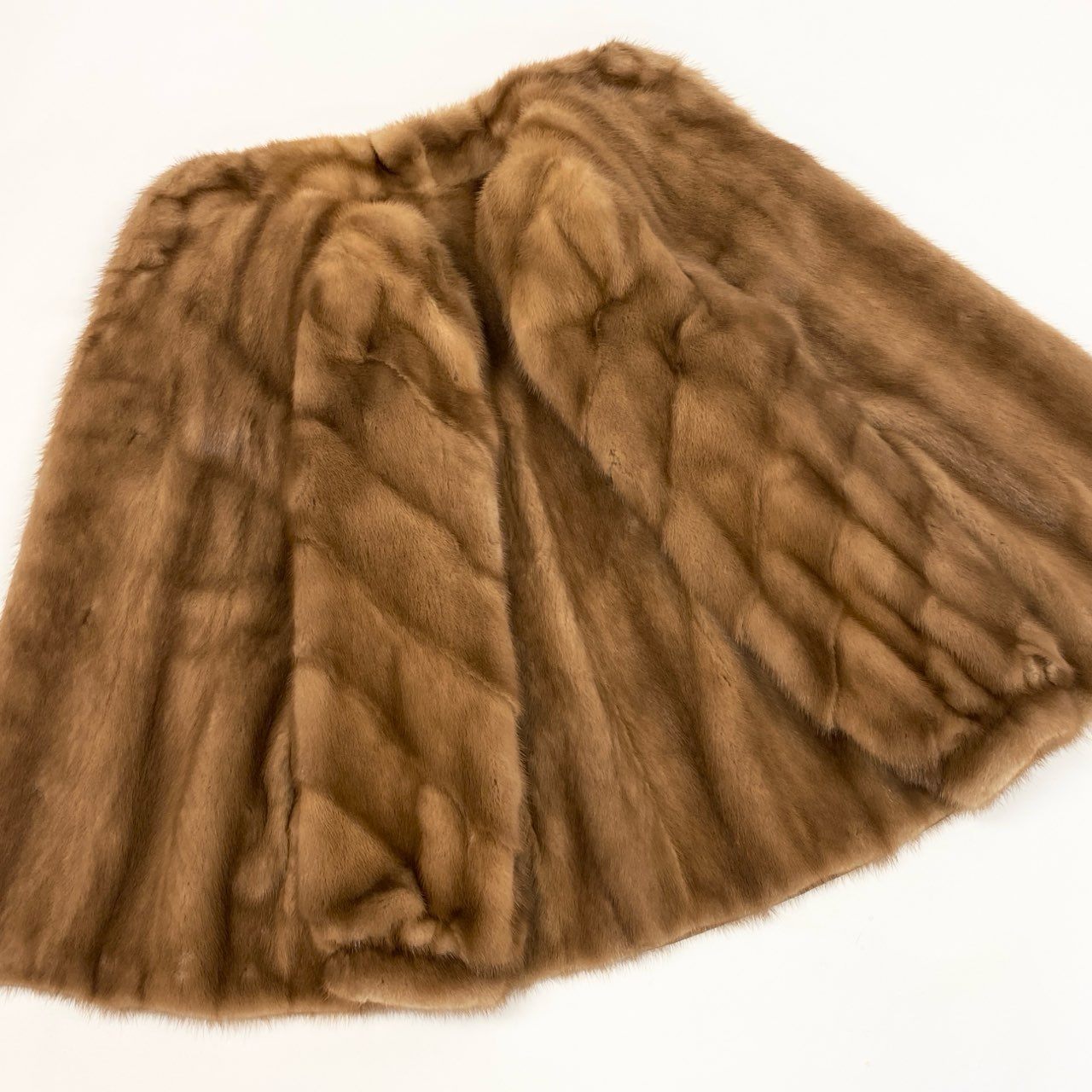 51a21 パステルミンク ミンクコート 斜め段 レディース 女性用 サイズ11 ライトブラウン系 ミンクファー 本毛皮u02t