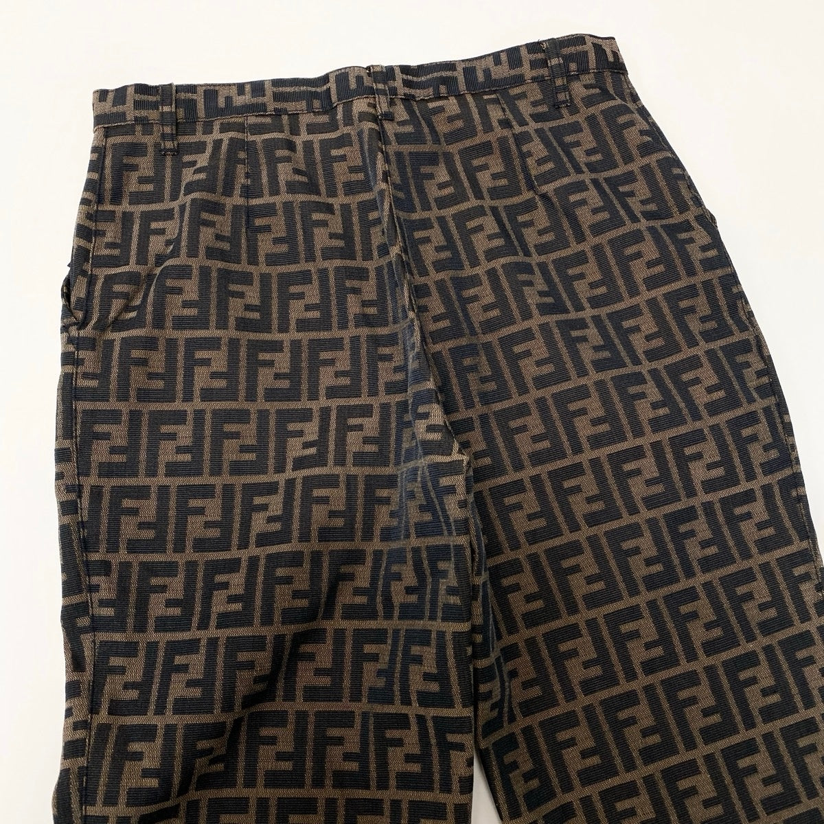 Ih10 FENDI フェンディ クロップドパンツ ズッカ柄 FFロゴ コットンブレンド 総柄 イタリア製 サイズ44 33インチ ブラウン レディース 女性用u02t