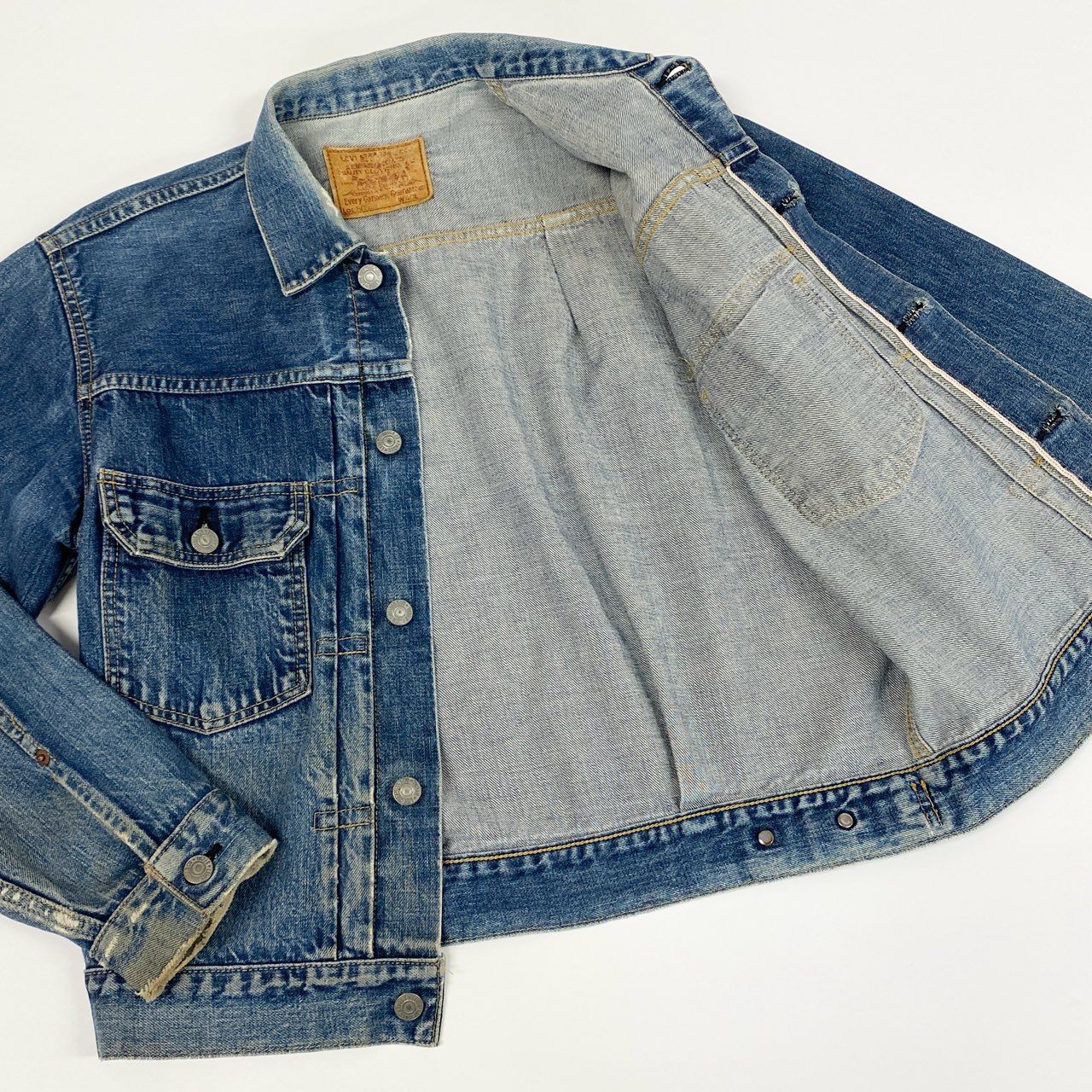 12i26 Levi’s リーバイス 雰囲気◎ 507 デニムジャケット Gジャン J22 赤耳 サイズ40 インディゴブルー メンズu02t