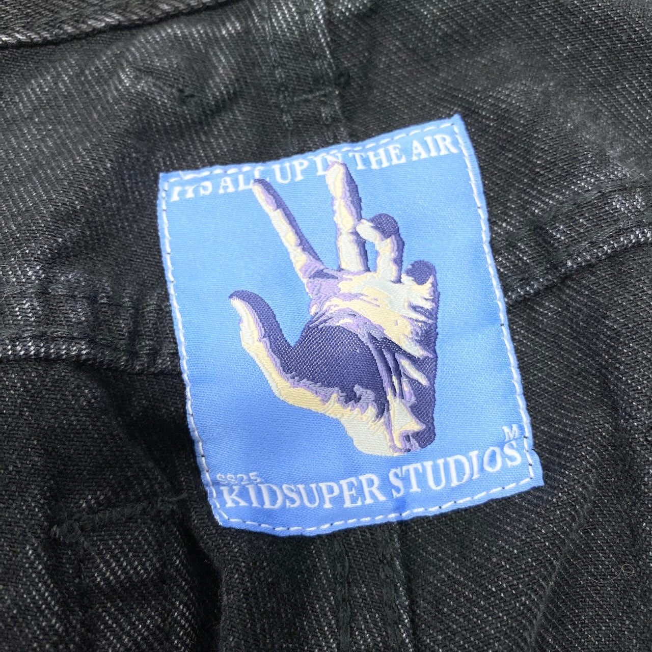 80d13 KidSuper Studios キッドスーパー デニムパンツ ブラックデニム ワイドストレート ジーンズ ラインストーン装飾 Mサイズ ブラック系 コットン100％ メンズ 紳士服o07t